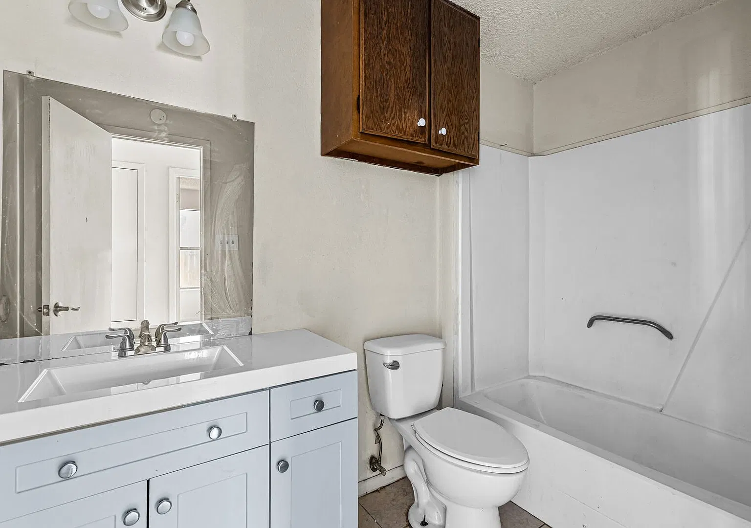 3627 Colcord Avenue — Photo 4