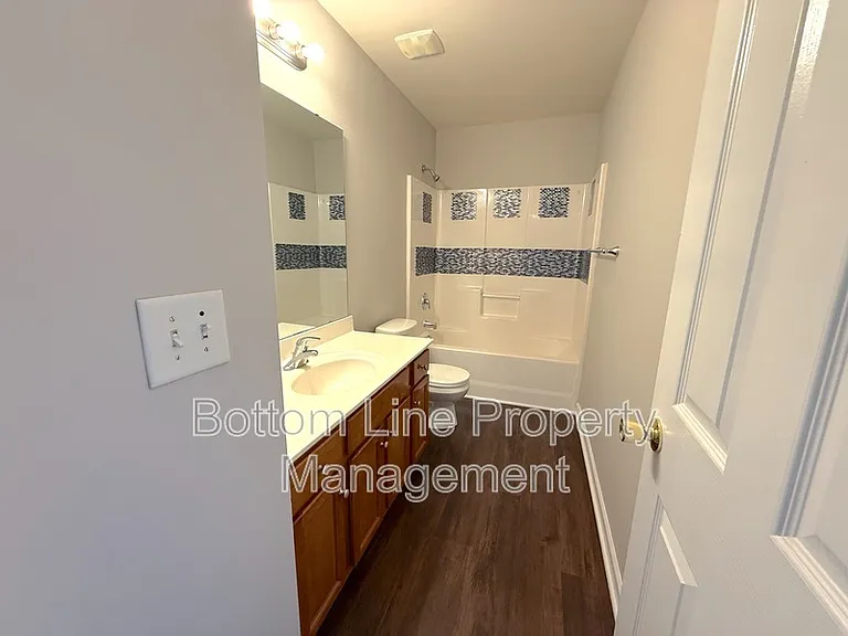 2910 Watercrest Dr NW — Photo 16