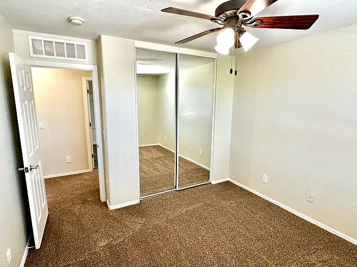 2208 S 48th St — Photo 12