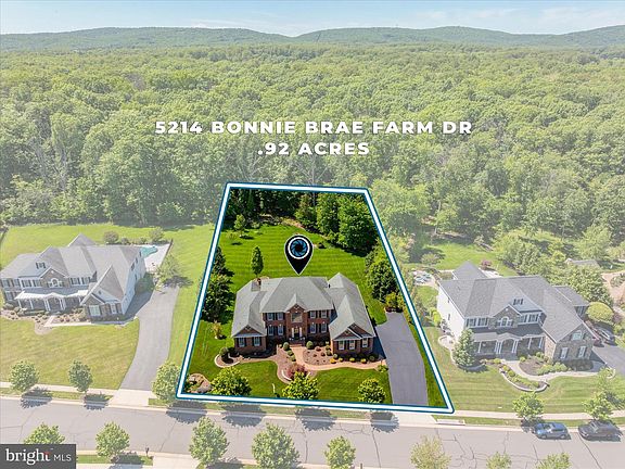 3rd image of 5214 Bonnie Brae Farm Dr