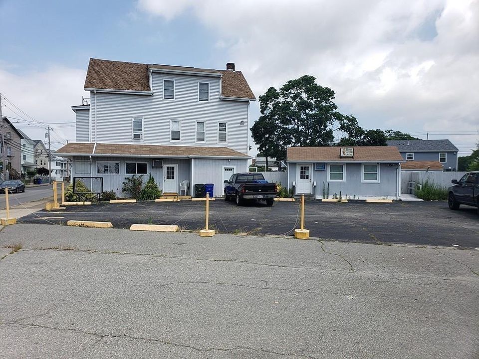 758 Stafford Rd, Fall River, MA 02721 Zillow