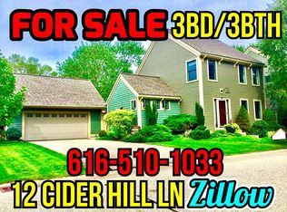 12 Ciderhill Ln, Douglas, MI 49406