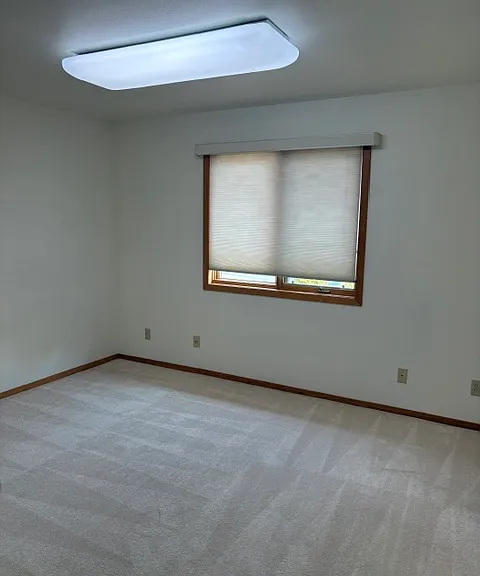 518 Saddle Dr — Photo 10