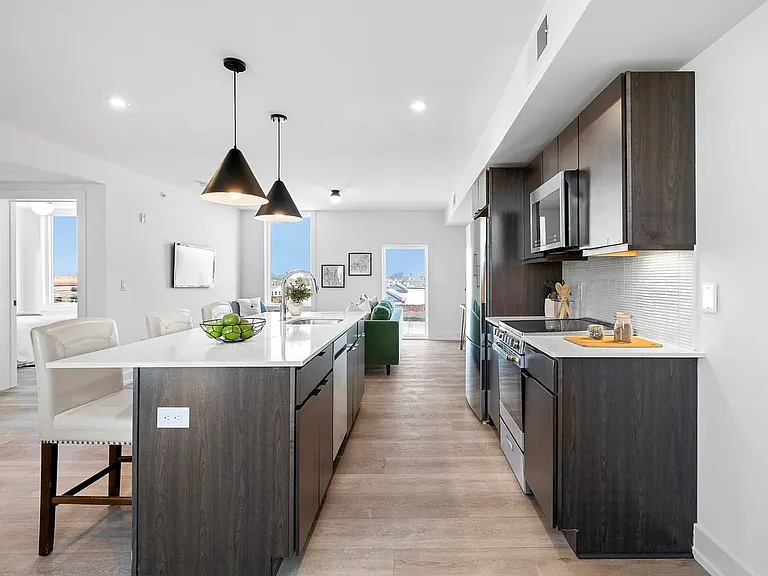 Brand New Luxury West Philly Apartments — Photo 15