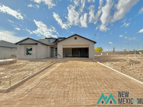 2526 Segovia Ct, Carlsbad, NM 88220