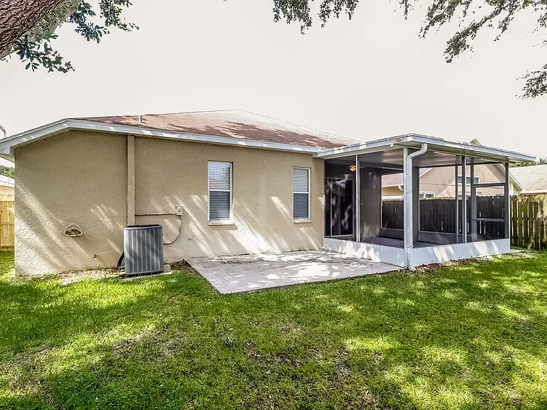 5631 Passing Pine Ln — Photo 15