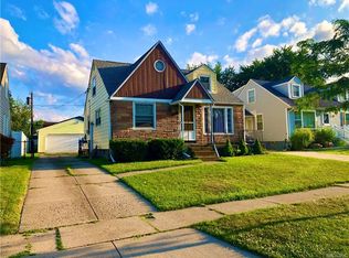 216 Treadwell Rd, Tonawanda, NY 14150