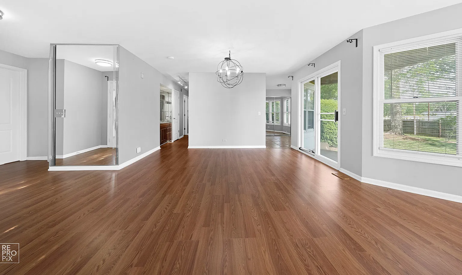 2 bed, 1240 sqft, $2,750 — Photo 4