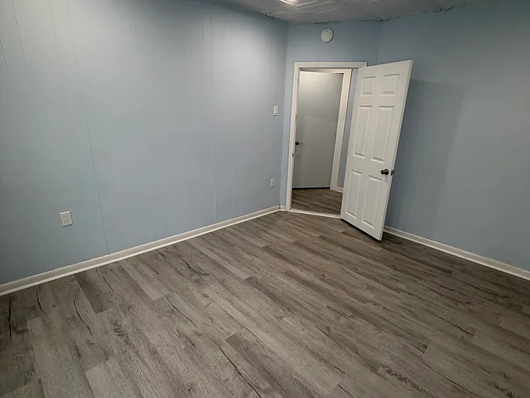 92 Carey Ave #4B — Photo 7