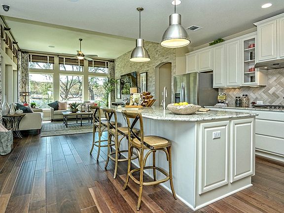 The Jewell - Kitchen