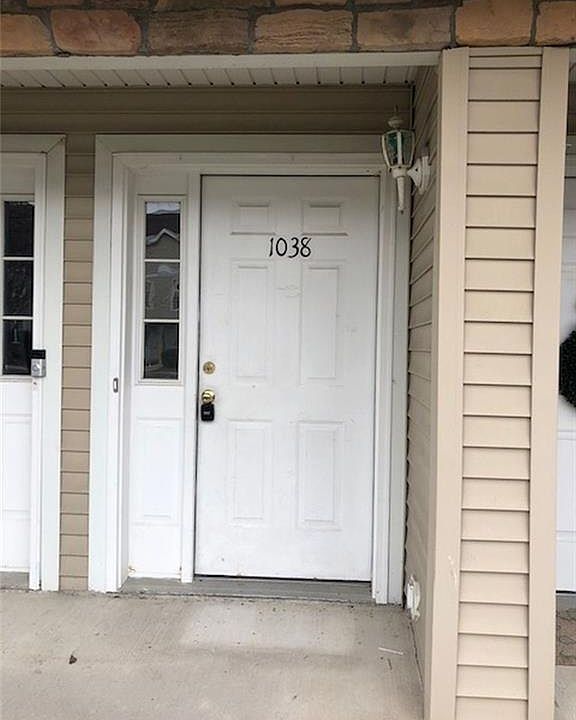 2nd image of 1038 Maggie Rd