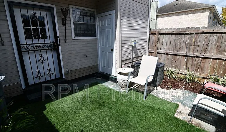 1795 Boulevard De Province #A — Photo 32