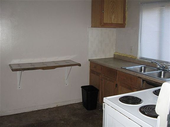 18470 GREENFIELD PICS