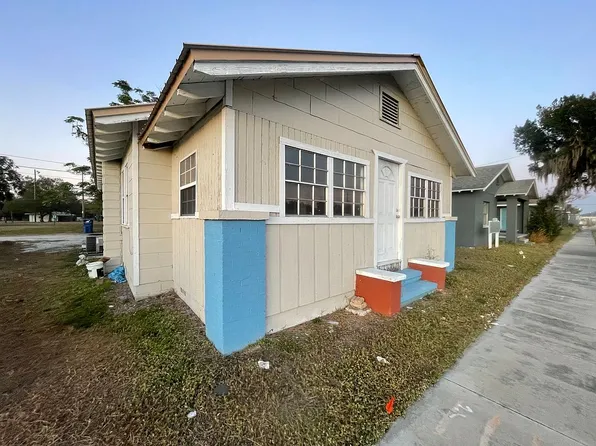 1102 E Canal St, Mulberry, FL 33860