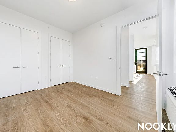 4th image of 40 Bruckner Blvd #E1118