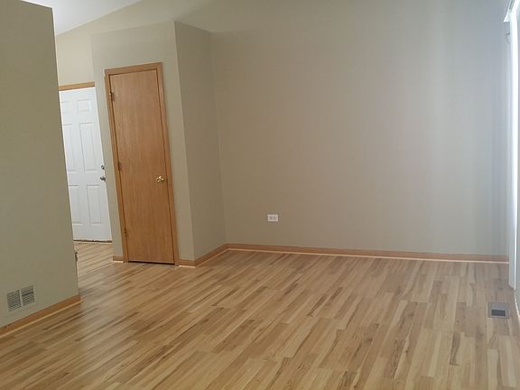 2nd image of 2939 Galilee Ave