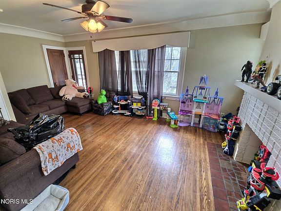 2nd image of 2235 Portsmouth Ave