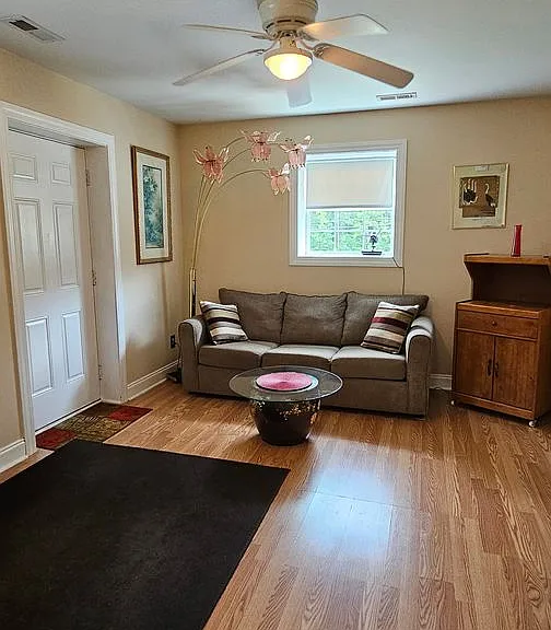 7348 Highmarket St — Photo 7