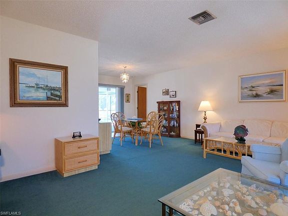 4th image of 2319 SE 10th Pl