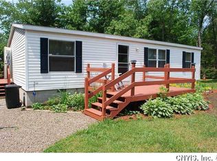 203 Albion Cross Rd, Parish, NY 13131