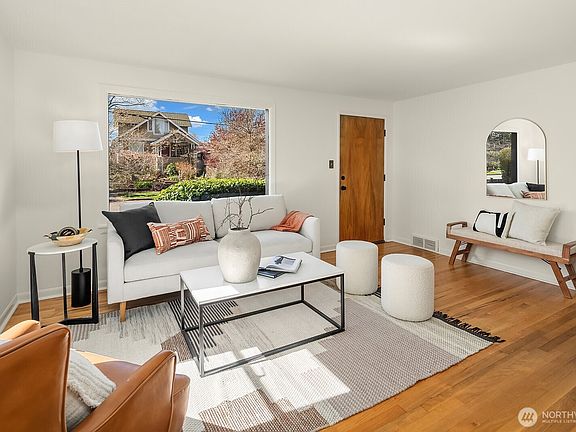 3rd image of 7924 13th Avenue SW