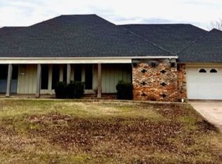 906 E 12th St, Snyder, OK 73566