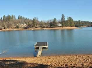 13305 Peninsula Dr, Auburn, CA 95602