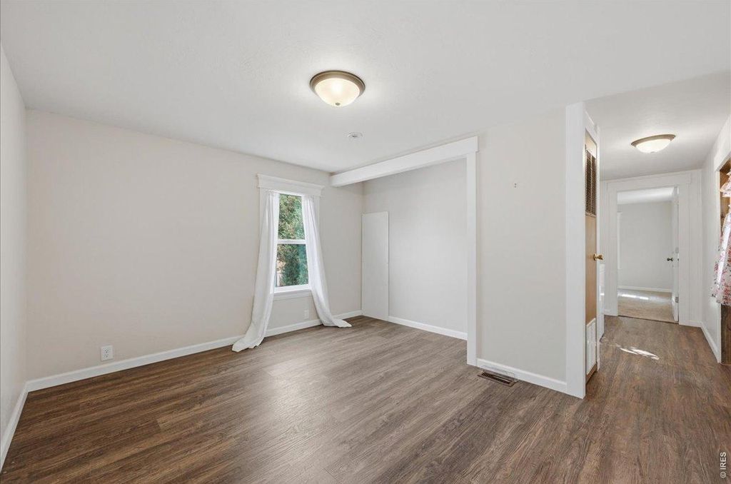 1601 N College Ave #220