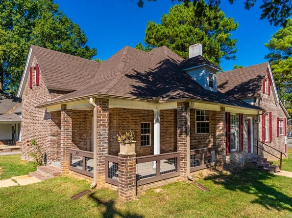 910 W Jefferson Ave, Jonesboro, AR 72401