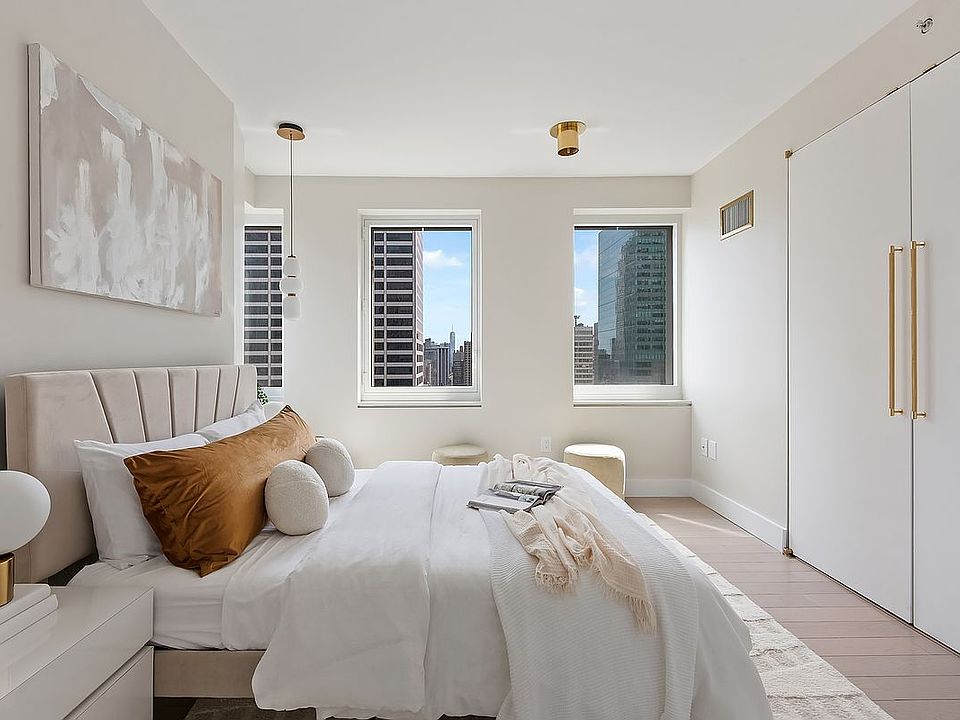 1st image of 70 W 45th St #40A