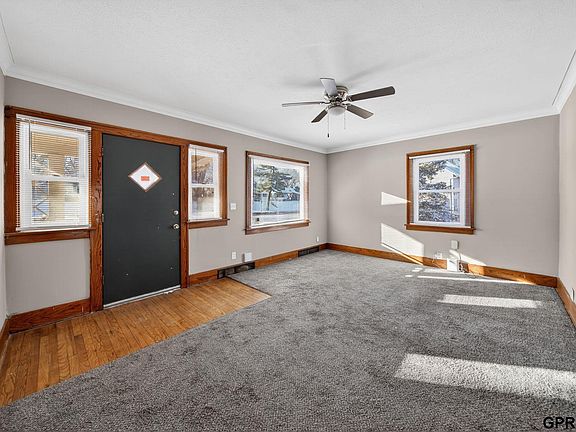 4th image of 3123 Fontenelle Blvd