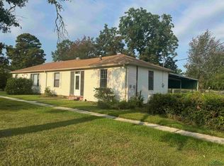 215 Elysian Fields Rd, Waskom, TX 75692