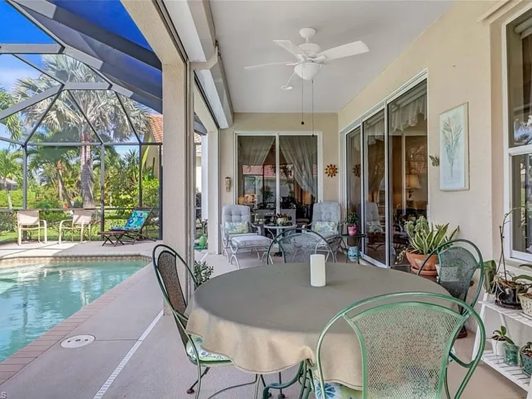1041 Jardin Dr — Photo 17