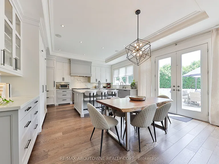 408 Saville Cres — Photo 11