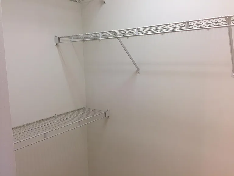 920 Marquette Ave #303 — Photo 23