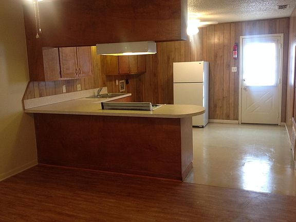 4th image of 1504 N Franklin St #D