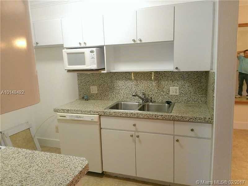 1st image of 395 NW 124th St