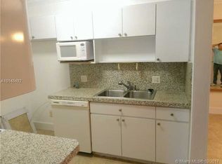 395 NW 124th St, North Miami, FL 33168