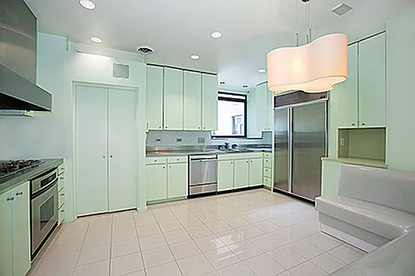 Sold by P.S. Burnham Inc. | media 22