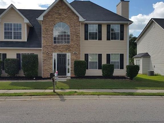 2nd image of 135 Jewell Ct