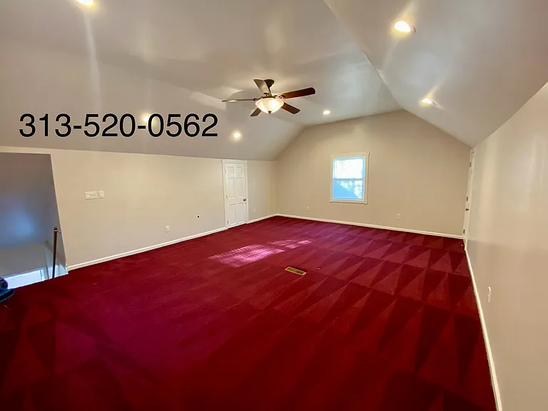 15881 Manor St — Photo 10