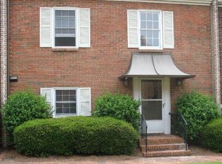 18 Sycamore Sq, Decatur, GA 30030