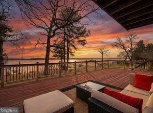 3800 Edgewater Pl, Dundalk, MD 21222