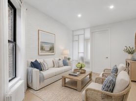 103 Mac Dougal St