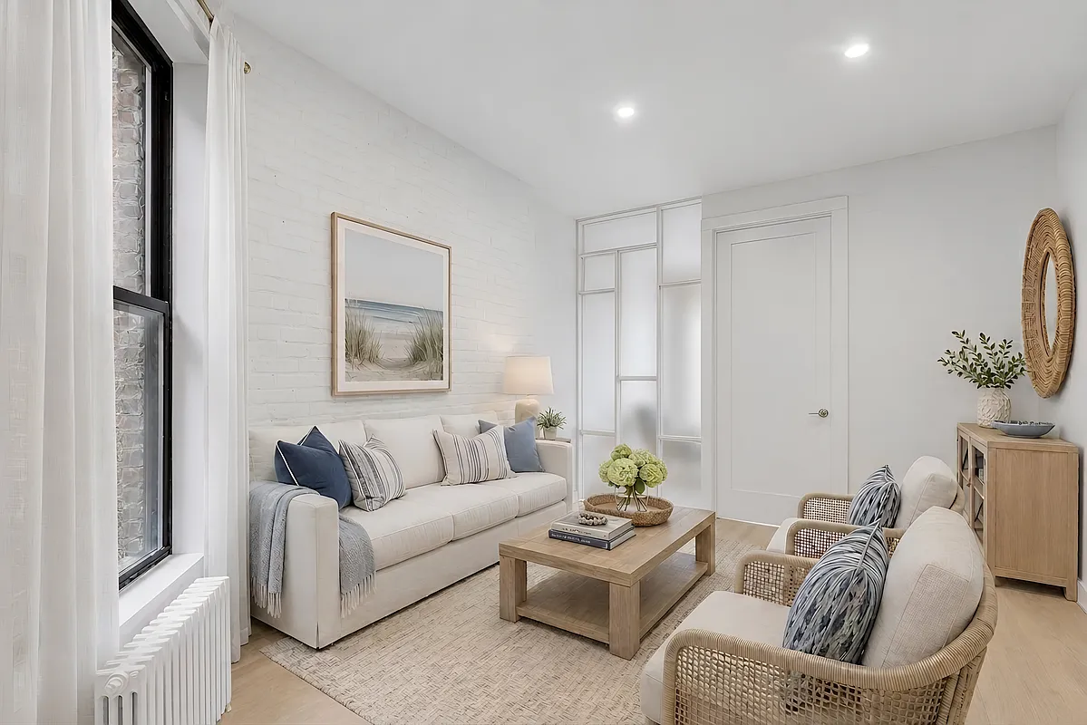 105 MacDougal Street 10