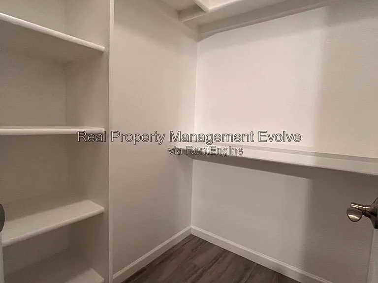 408 W Blackhawk Dr #1 — Photo 24