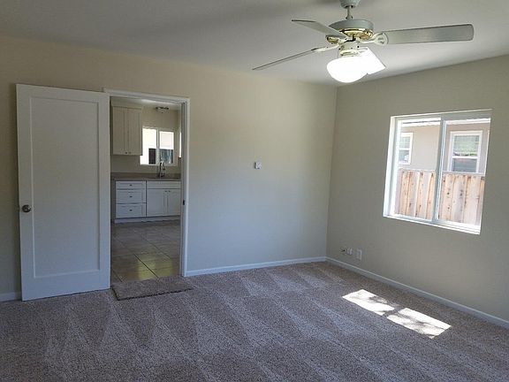 2nd image of 326 N 18th St