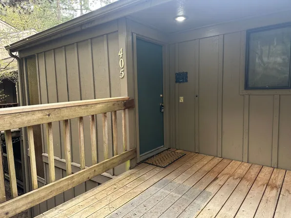 405 Stonewood Dr, Eugene, OR 97405