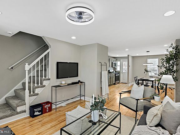 4th image of 7846 Saint Gregory Dr