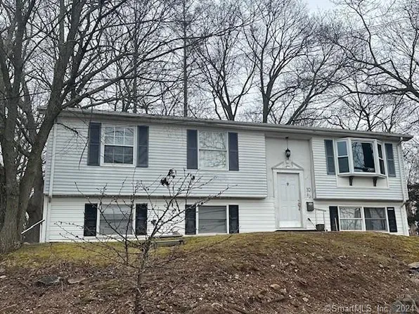 10 Cherry Street, Branford, CT 06405